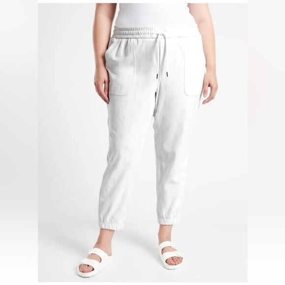 NWT Athleta Farallon Printed Jogger "Spliced Magic Veil Gray" - Picture 1 of 14